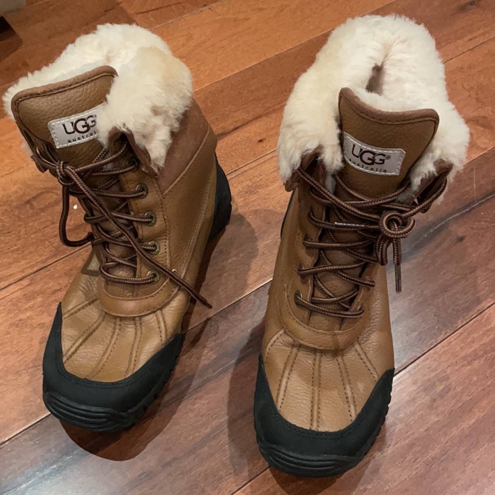 Ugg womens Adirondack waterproof boots (chestnut)